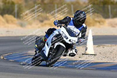 media/Jan-08-2022-SoCal Trackdays (Sat) [[1ec2777125]]/Turn 2 (150pm)/